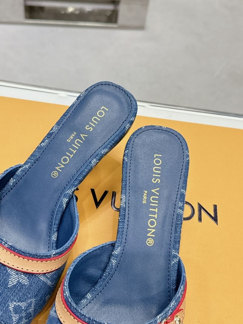 Louis Vuitton Slippers